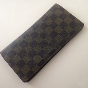 Louis Vuitton, Damier Ebene Long Wallet 7.5 x 4in